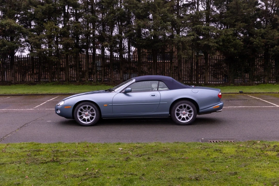 2001 Jaguar X100 XKR - Image 19 of 30