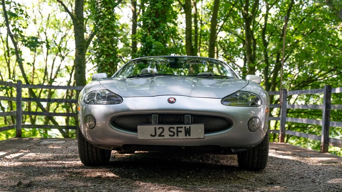 2001 Jaguar X100 XKR - Image 4 of 30