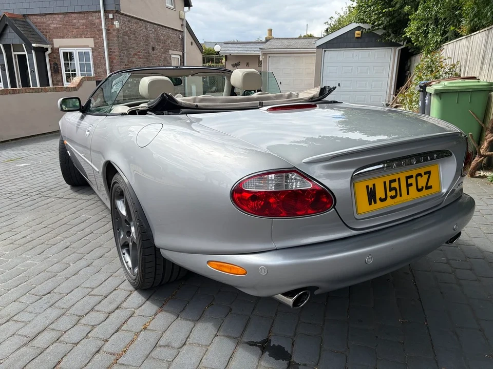 2001 Jaguar X100 XKR - Image 16 of 30