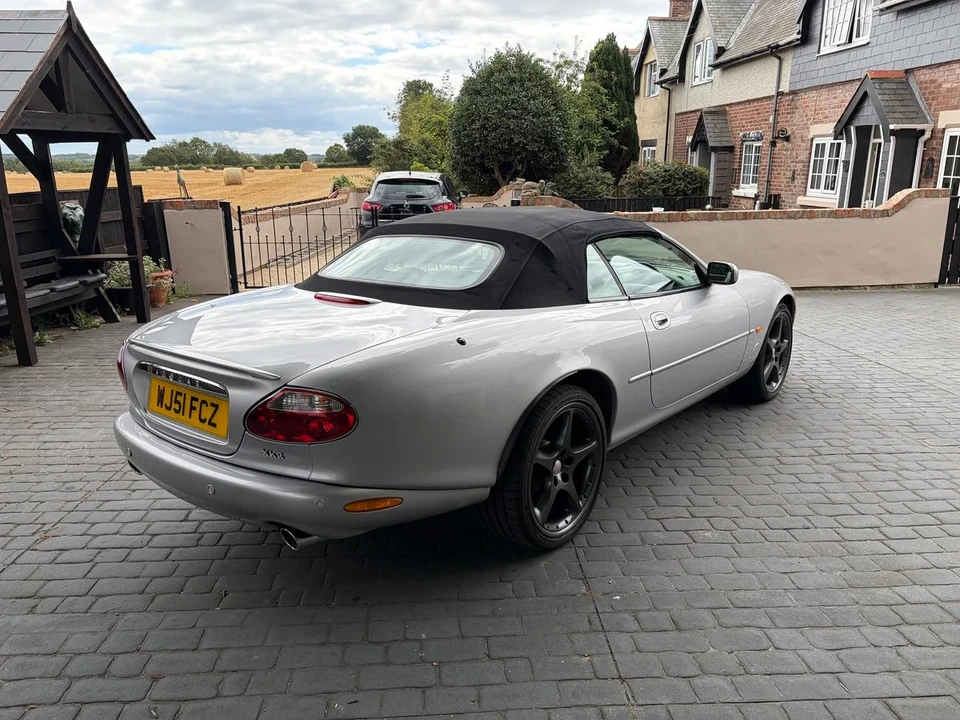 2001 Jaguar X100 XKR - Image 19 of 30
