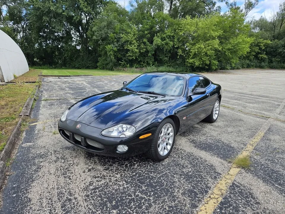 2001 Jaguar X100 XKR - Image 2 of 18
