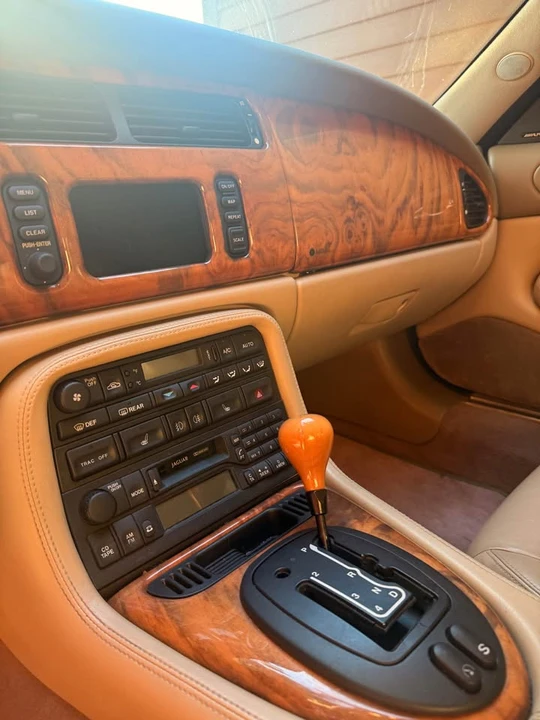 2001 Jaguar X100 XKR - Image 12 of 13
