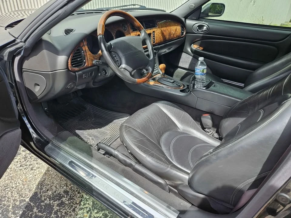 2001 Jaguar X100 XKR - Image 10 of 18