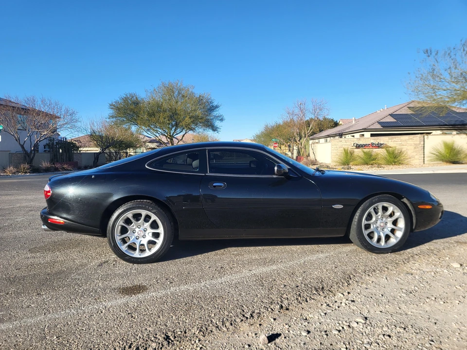 2001 Jaguar X100 XKR - Image 14 of 31