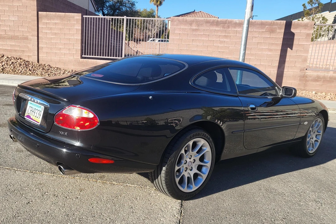 2001 Jaguar X100 XKR - Image 13 of 31