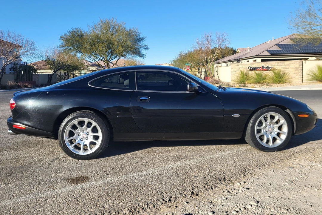 2001 Jaguar X100 XKR - Image 3 of 31