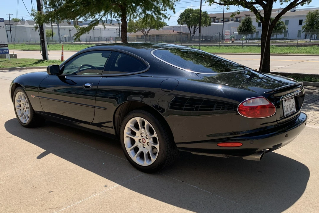2001 Jaguar X100 XKR - Image 3 of 31