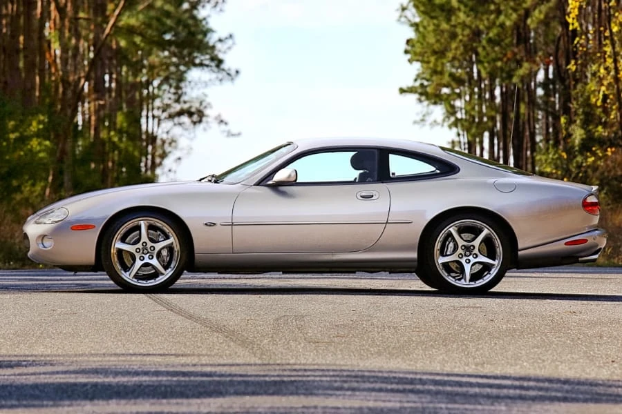 2001 Jaguar X100 XKR - Image 2 of 12