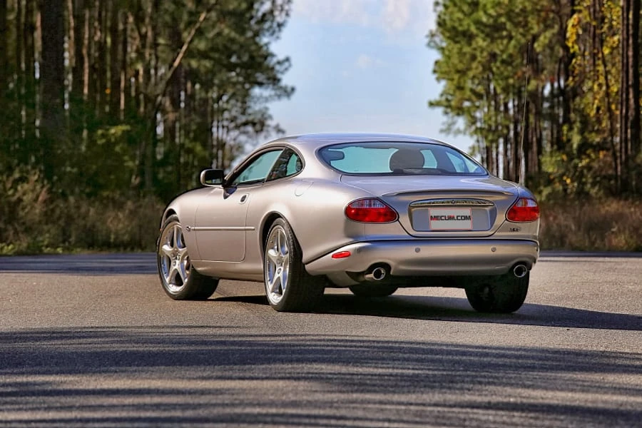 2001 Jaguar X100 XKR - Image 3 of 12