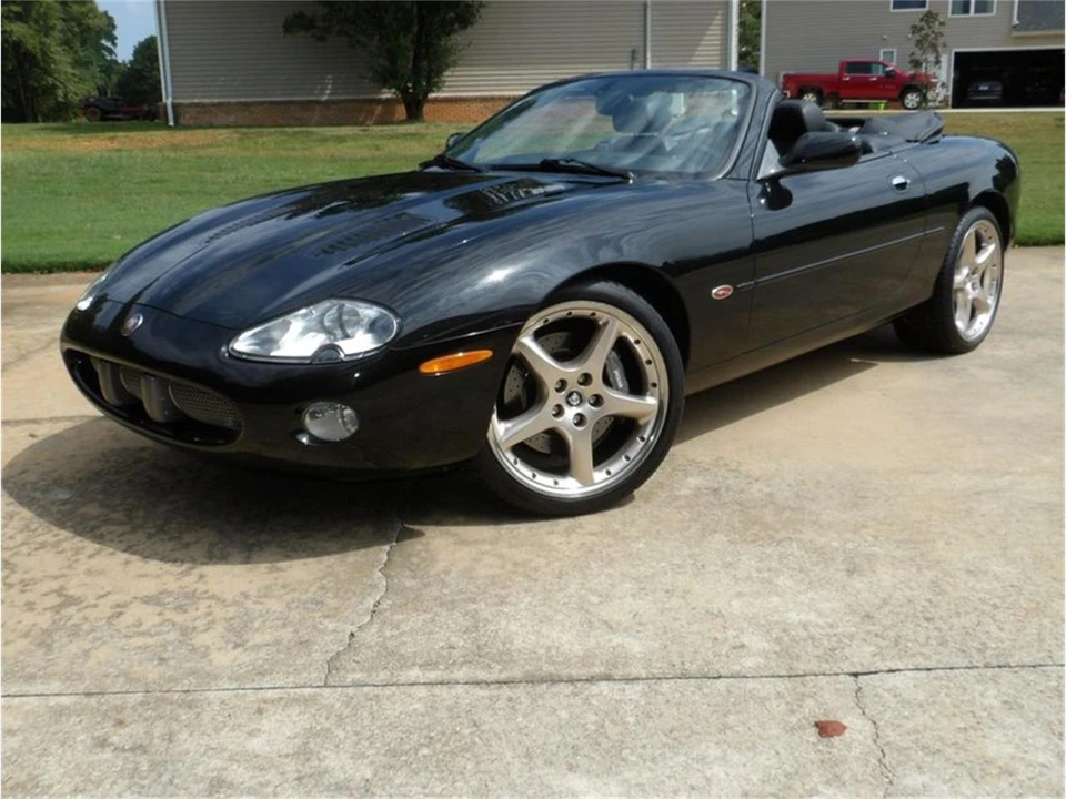 2001 Jaguar X100 XKR - Image 16 of 31