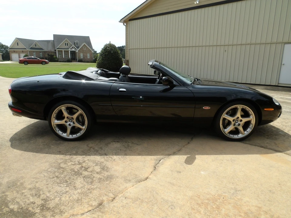 2001 Jaguar X100 XKR - Image 6 of 24