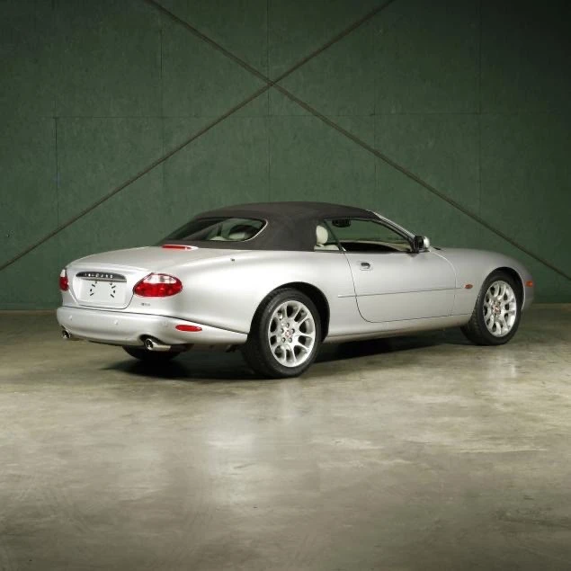 2001 Jaguar X100 XKR - Image 4 of 31