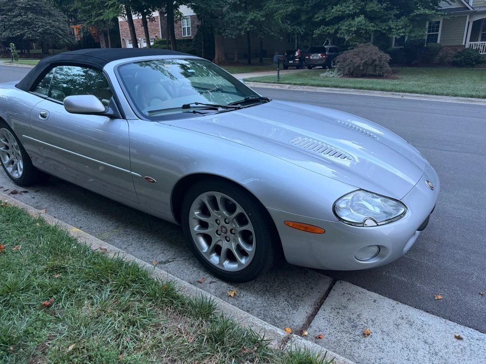 2001 Jaguar X100 XKR - Image 17 of 31