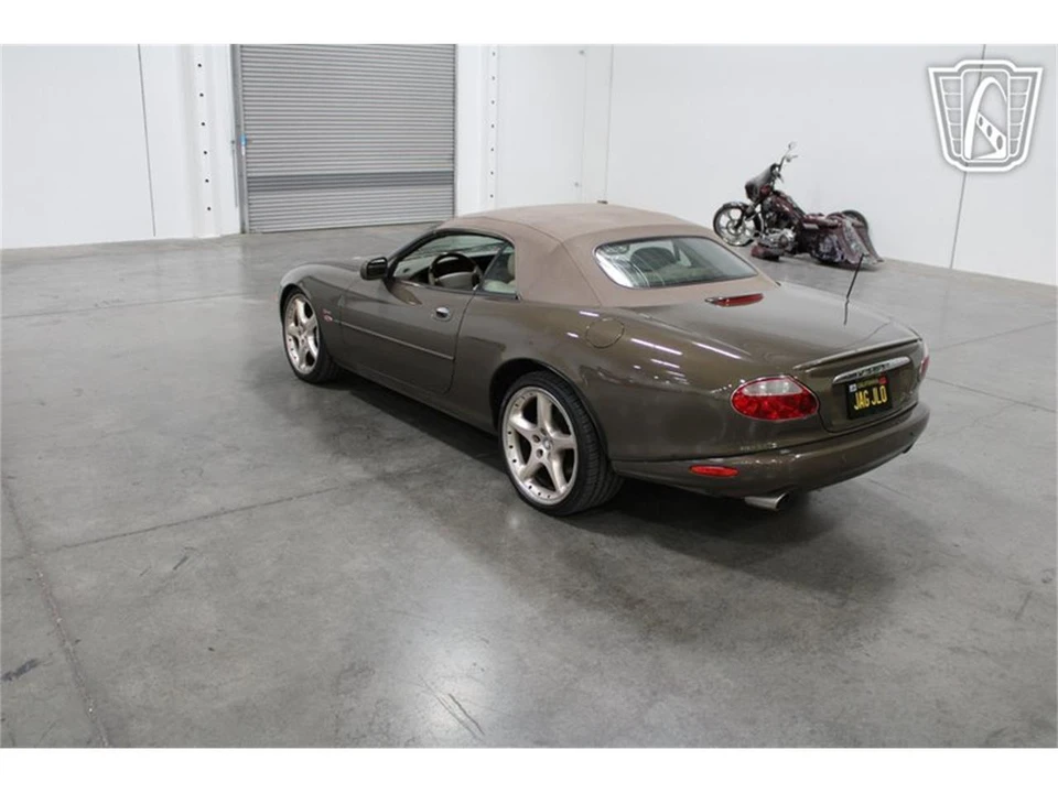 2001 Jaguar X100 XKR - Image 9 of 31