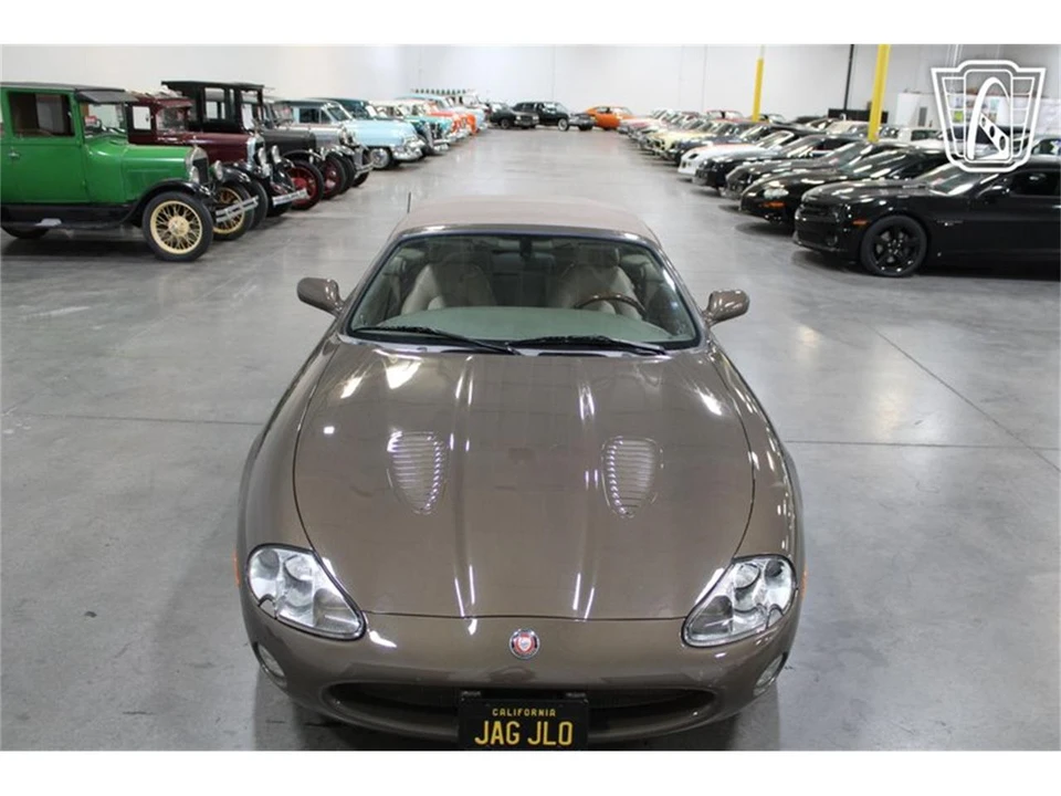 2001 Jaguar X100 XKR - Image 6 of 31