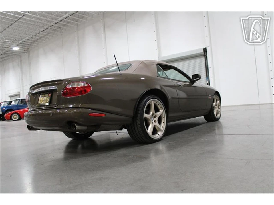 2001 Jaguar X100 XKR - Image 27 of 31