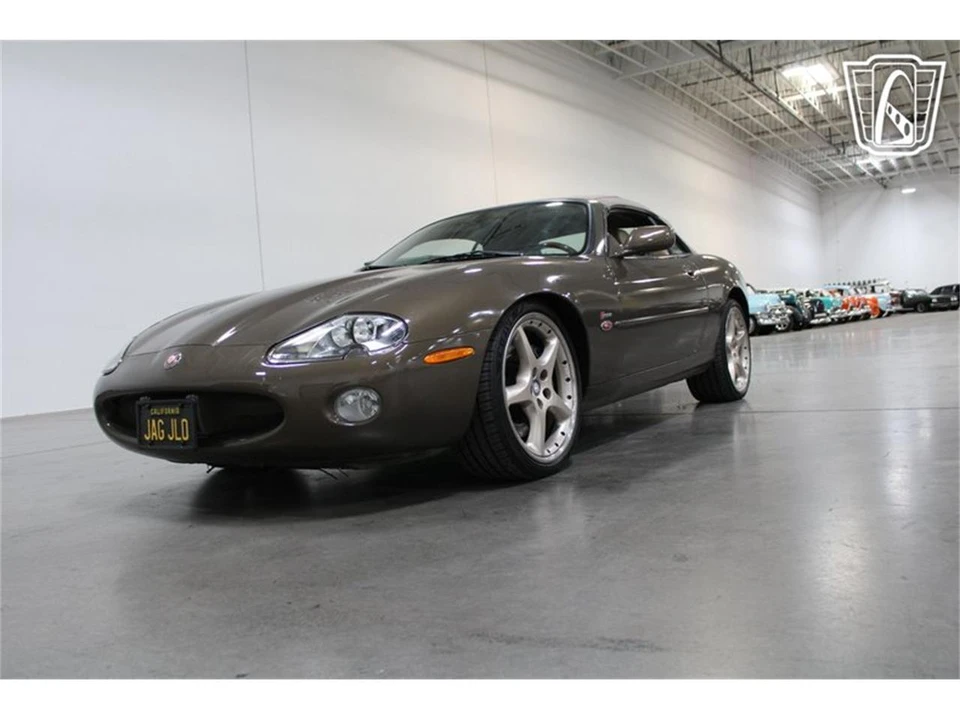 2001 Jaguar X100 XKR - Image 23 of 31