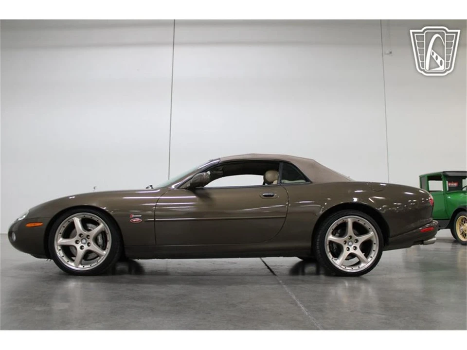 2001 Jaguar X100 XKR - Image 24 of 31
