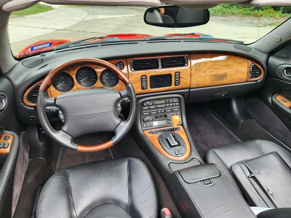 2001 Jaguar X100 XKR - Image 2 of 31
