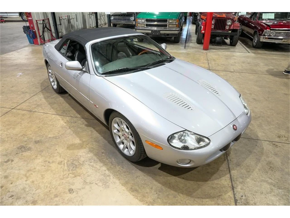 2001 Jaguar X100 XKR - Image 28 of 31