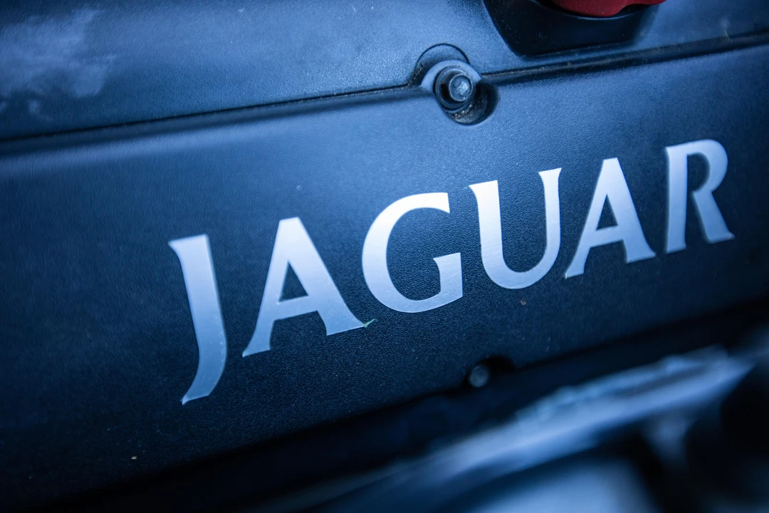 2001 Jaguar X100 XKR - Image 30 of 31