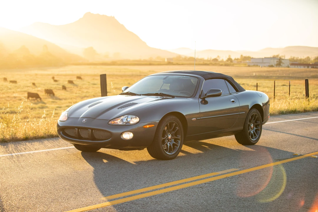 2001 Jaguar X100 XKR - Image 16 of 31