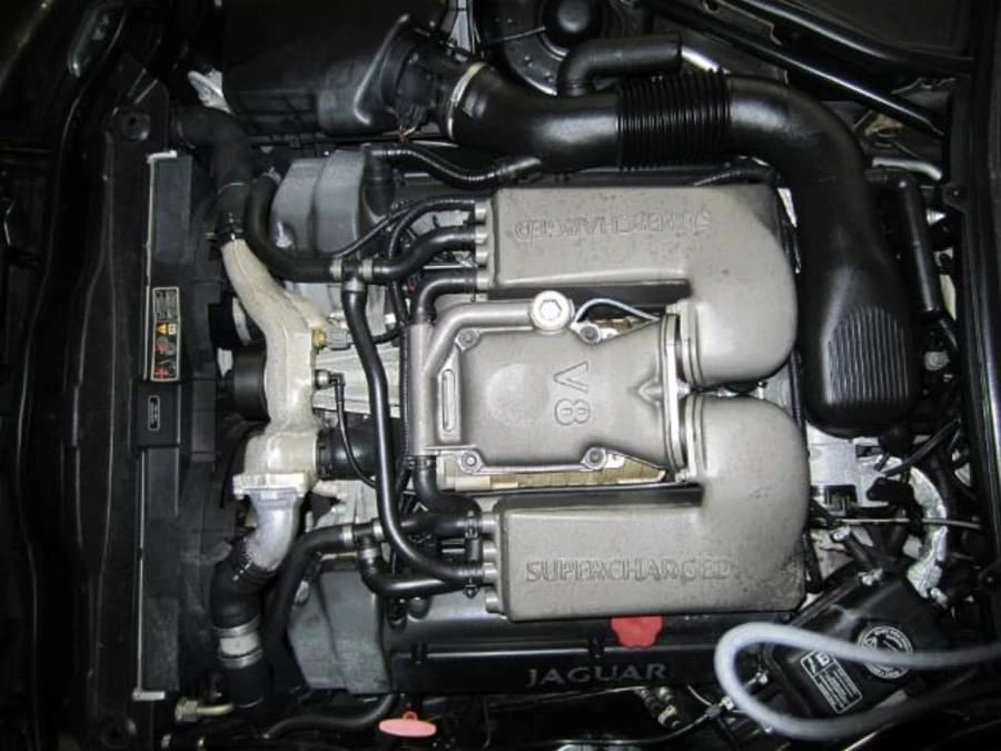 2001 Jaguar X100 XKR - Image 4 of 5