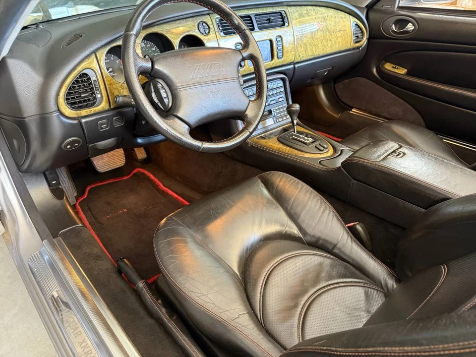 2001 Jaguar X100 XKR - Image 14 of 24