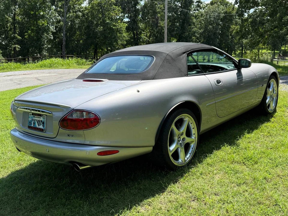 2001 Jaguar X100 XKR - Image 9 of 24
