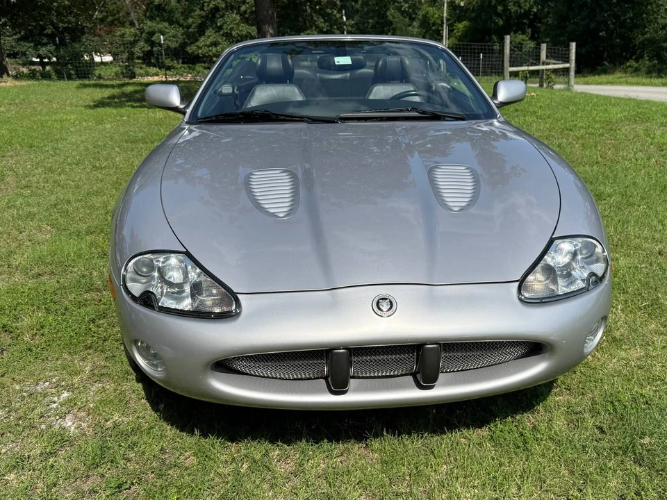 2001 Jaguar X100 XKR - Image 4 of 24