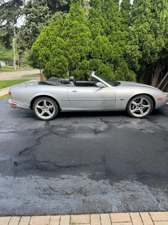 2001 Jaguar X100 XKR - Image 3 of 11