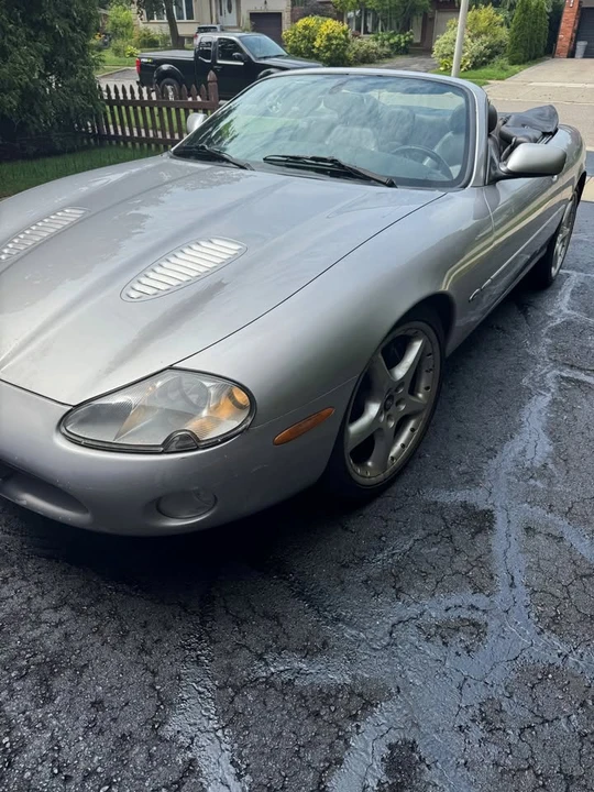 2001 Jaguar X100 XKR - Image 2 of 11