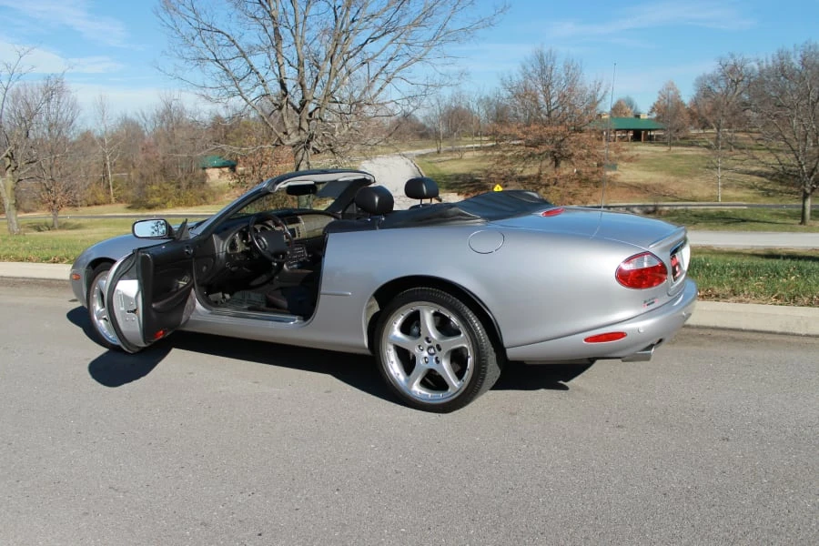 2001 Jaguar X100 XKR - Image 3 of 5