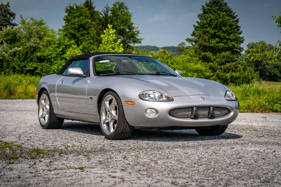 2001 Jaguar X100 XKR - Image 16 of 31