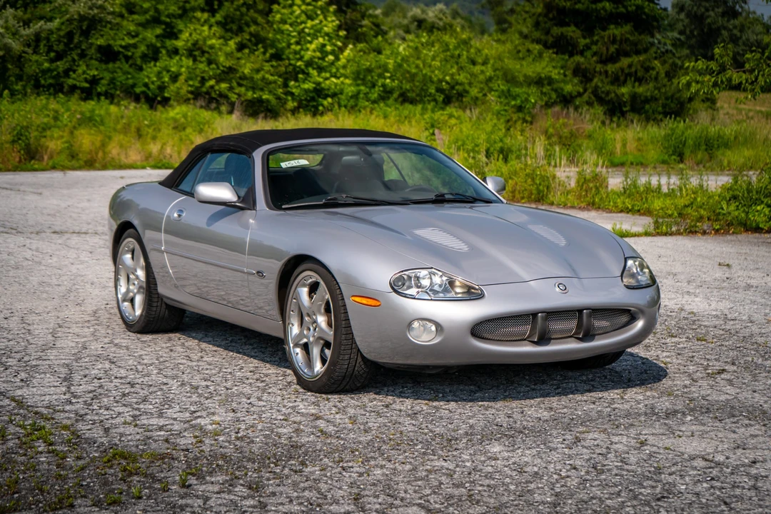 2001 Jaguar X100 XKR - Image 18 of 31