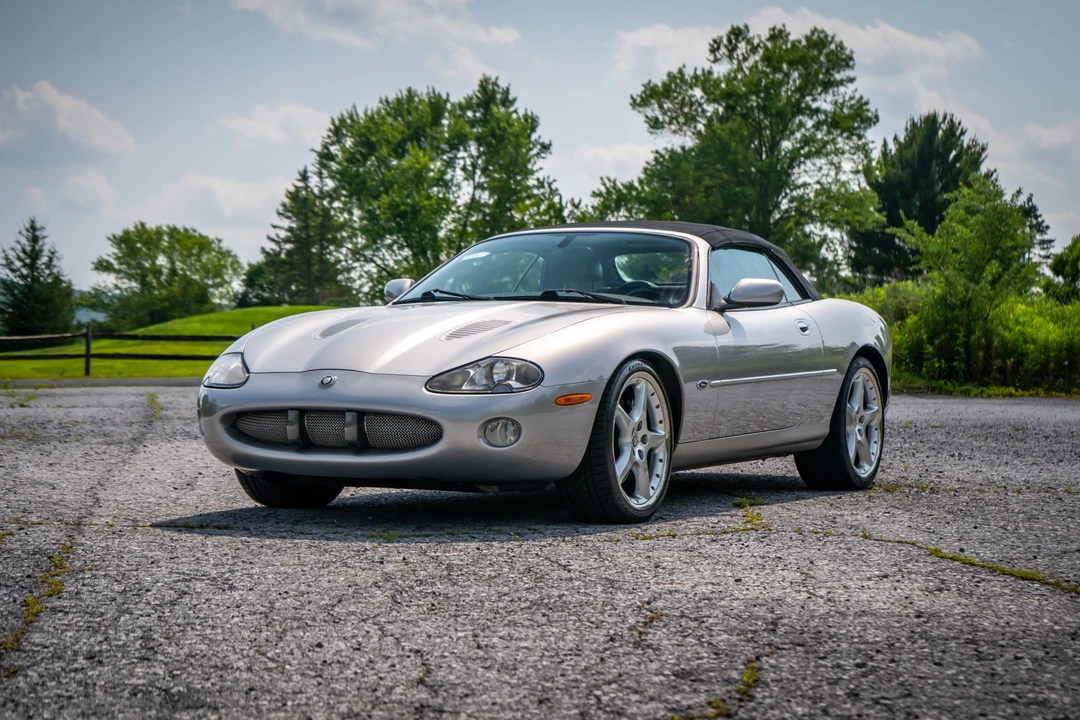 2001 Jaguar X100 XKR - Image 5 of 31