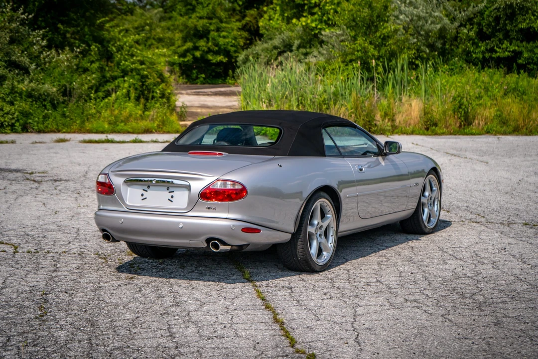 2001 Jaguar X100 XKR - Image 25 of 31