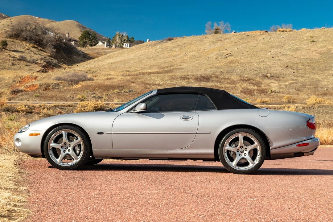 2001 Jaguar X100 XKR - Image 16 of 31