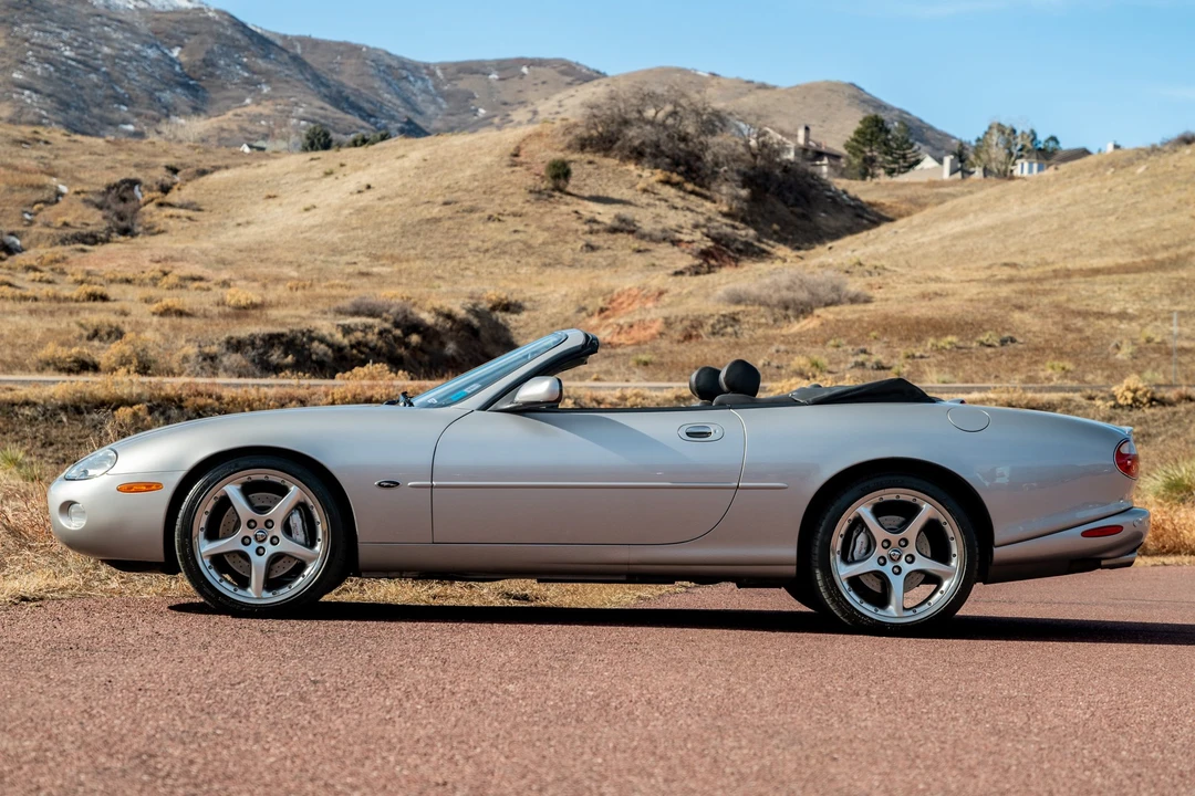 2001 Jaguar X100 XKR - Image 8 of 31