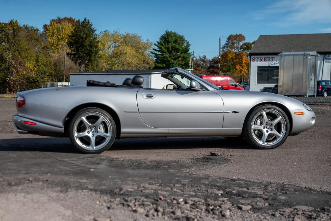 2001 Jaguar X100 XKR - Image 4 of 31