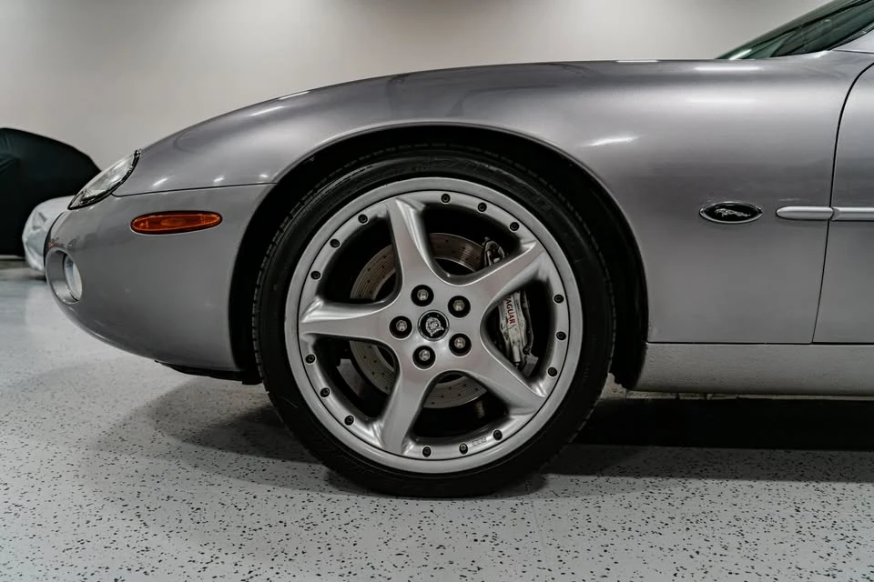 2001 Jaguar X100 XKR - Image 8 of 18
