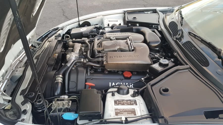 2001 Jaguar X100 XKR - Image 6 of 9