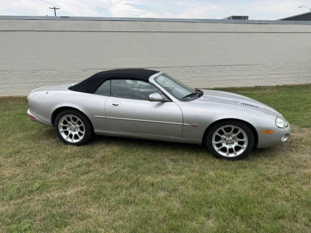 2001 Jaguar X100 XKR - Image 6 of 17