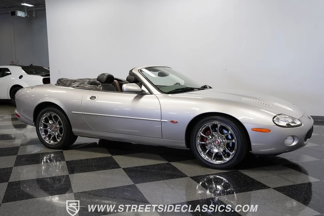 2001 Jaguar X100 XKR - Image 16 of 21