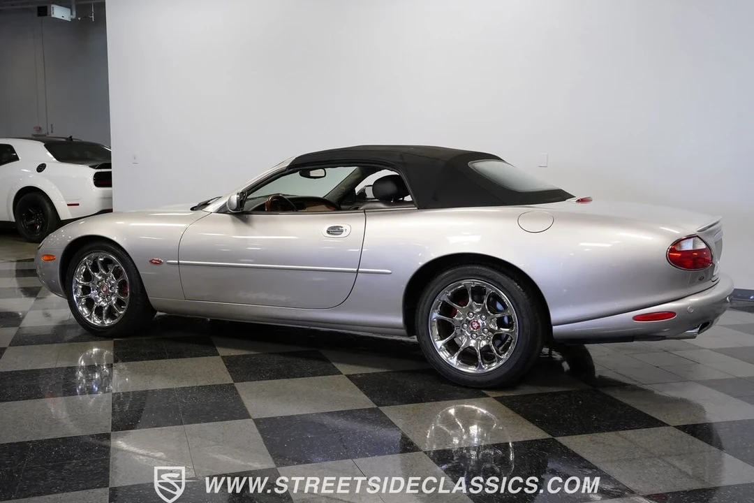 2001 Jaguar X100 XKR - Image 9 of 12