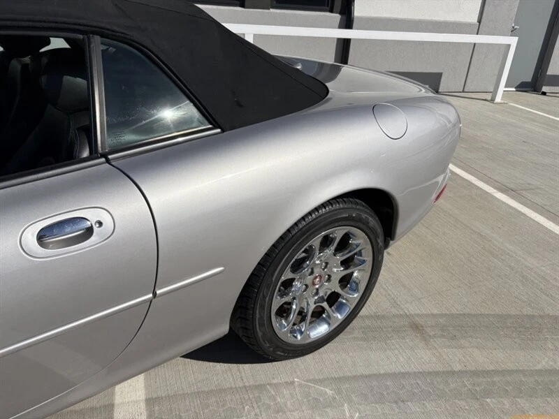 2001 Jaguar - Image 12 of 31