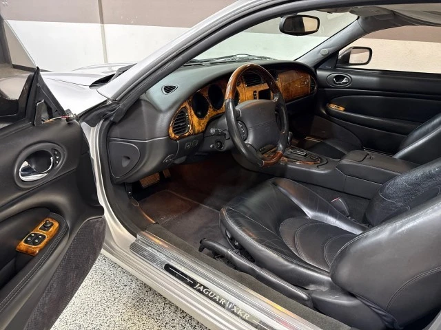 2001 Jaguar X100 XKR - Image 12 of 21