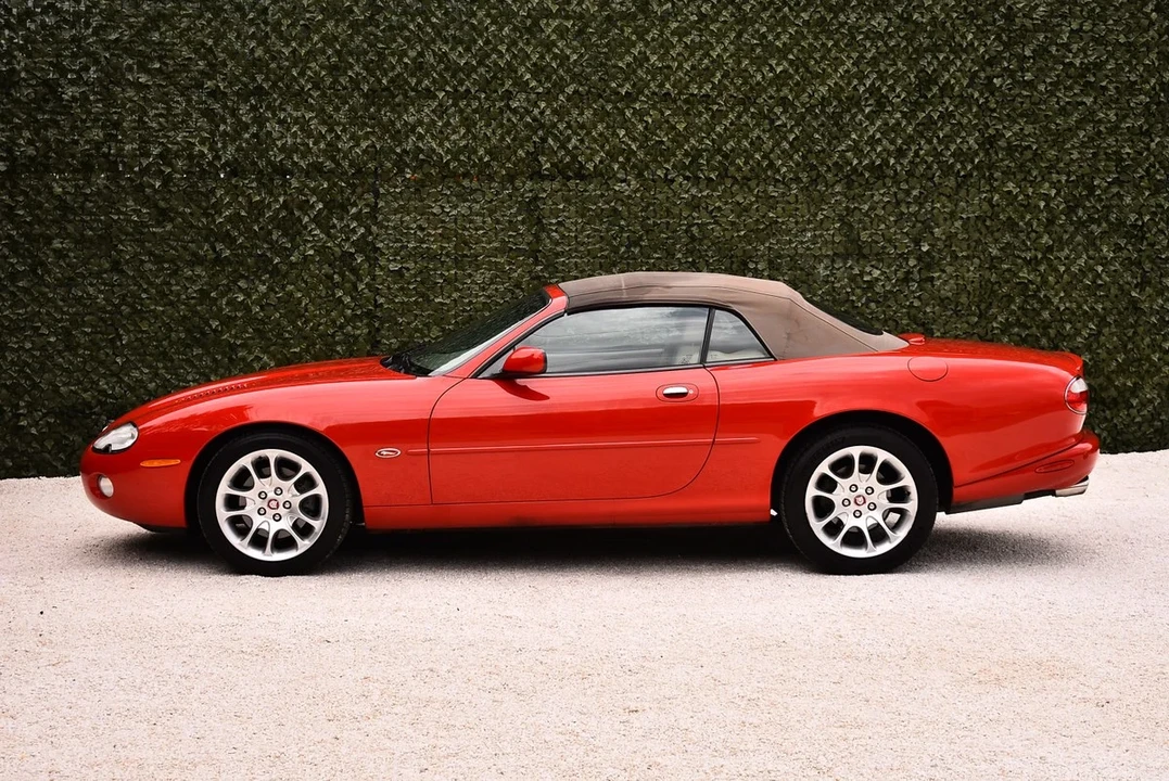 2001 Jaguar X100 XKR - Image 20 of 31