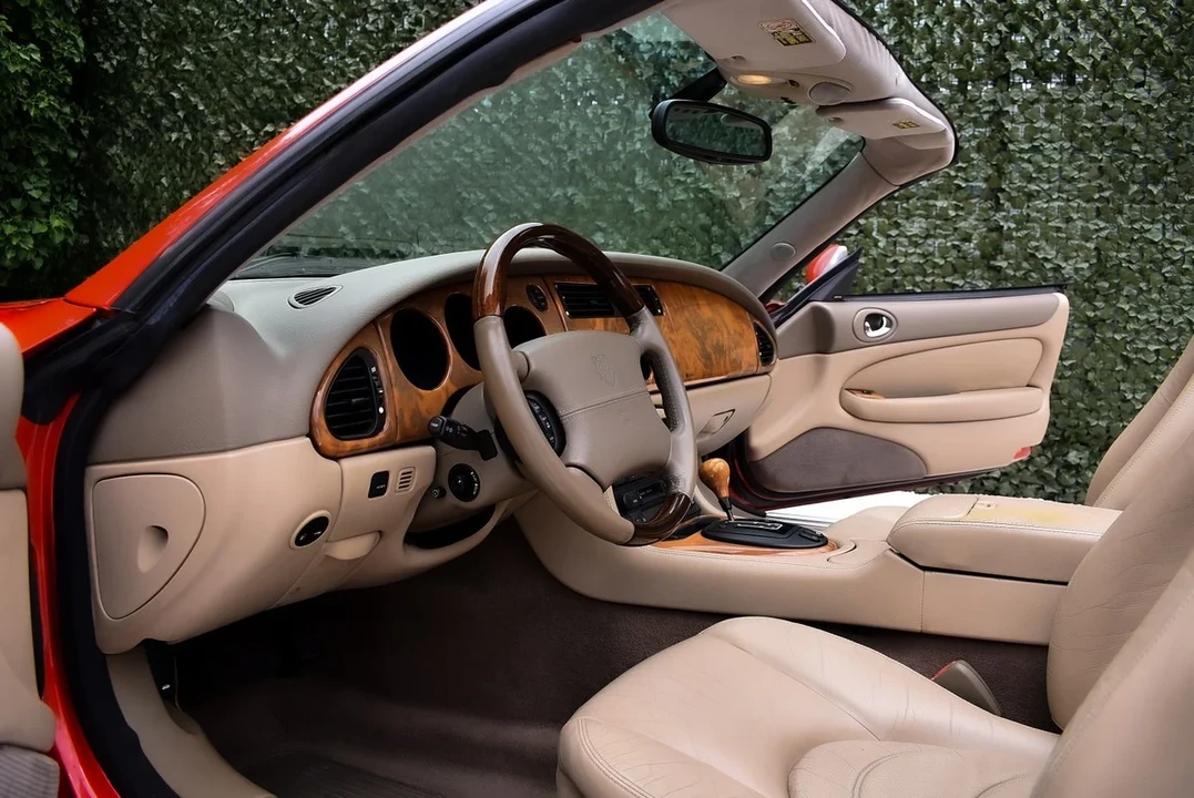 2001 Jaguar X100 XKR - Image 30 of 31