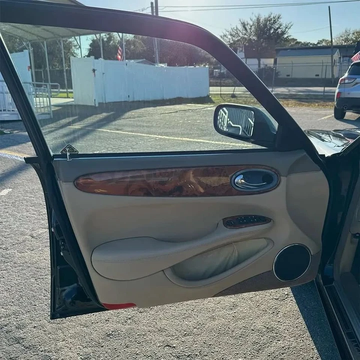 2001 Jaguar X308 XJ - Image 9 of 20